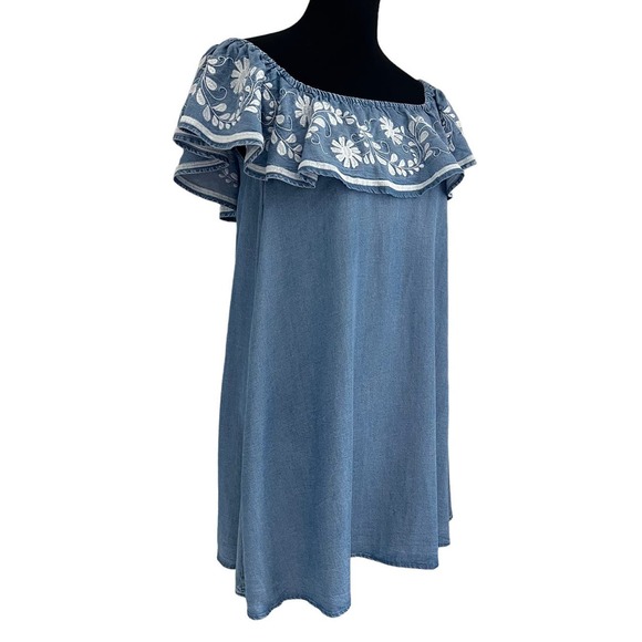 Rebecca Minkoff Dev Dress Size Small Off Shoulder Ruffle Chambray Embroidered - Picture 3 of 8